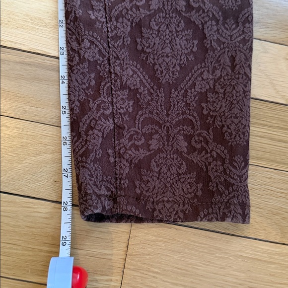 NWT’s Vintage America Blues Brown Damask Floral Brocade Matchstick Skinny Jeans - Picture 9 of 9